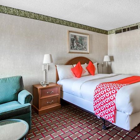 Oyo Hotel Tulsa I-44 Midtown Luaran gambar
