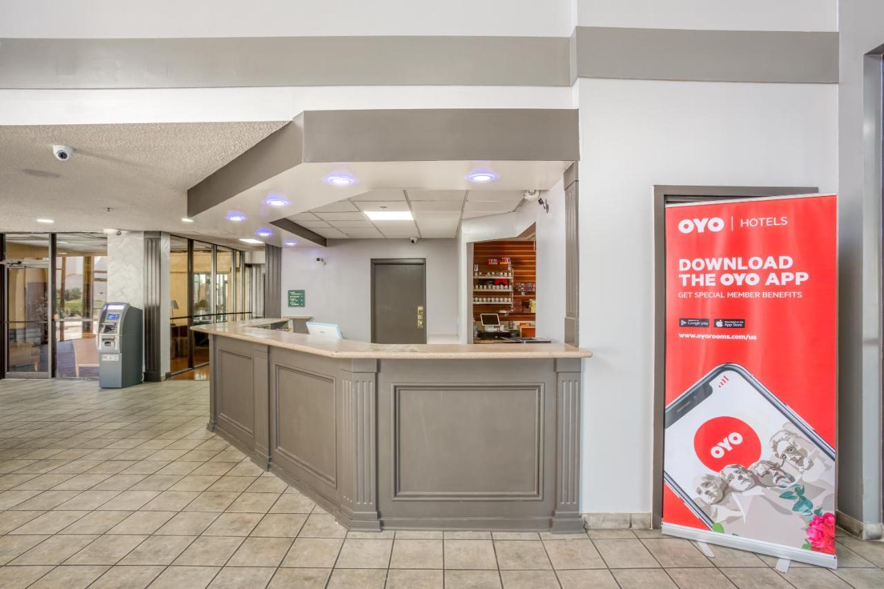 Oyo Hotel Tulsa I-44 Midtown Luaran gambar