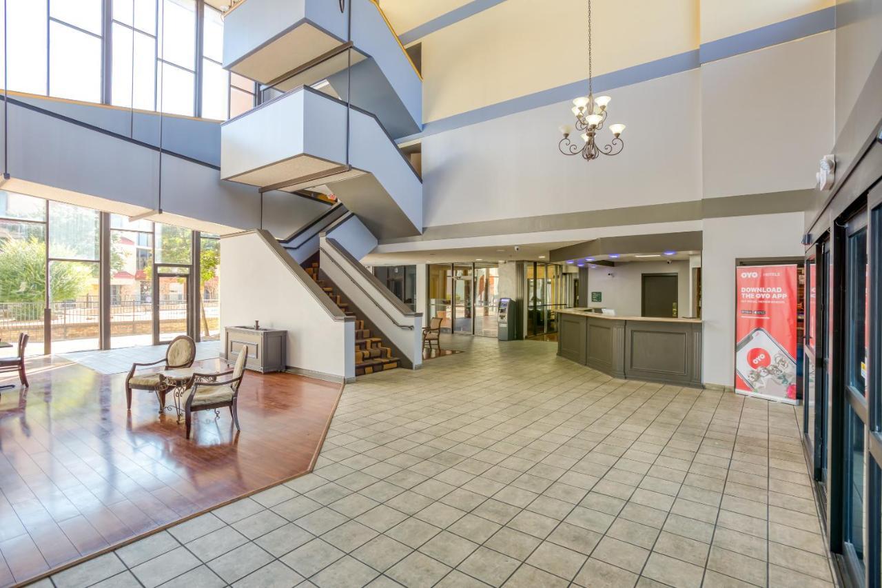 Oyo Hotel Tulsa I-44 Midtown Luaran gambar