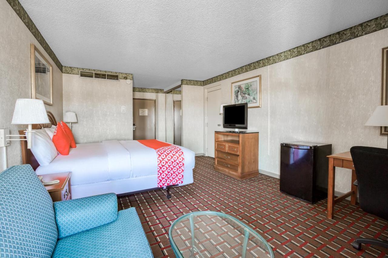Oyo Hotel Tulsa I-44 Midtown Luaran gambar